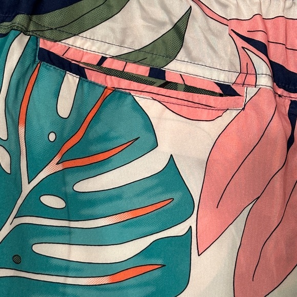 NWT NOVAMAN Swim Trunks size XL Blues Pinks Green White - Picture 5 of 10